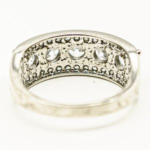 Alternative view of Queen & King Ring