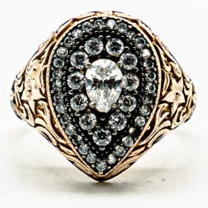 Alternative view of Oriental Drop