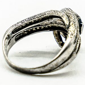 Alternative view of Poisonous