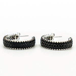 Alternative view of Lil Icy Black